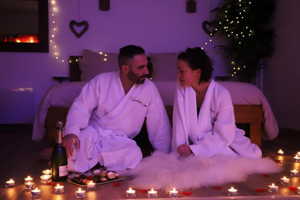 Love Room Unique - Sauna / Jacuzzi Charleville-Mézières Εξωτερικό φωτογραφία